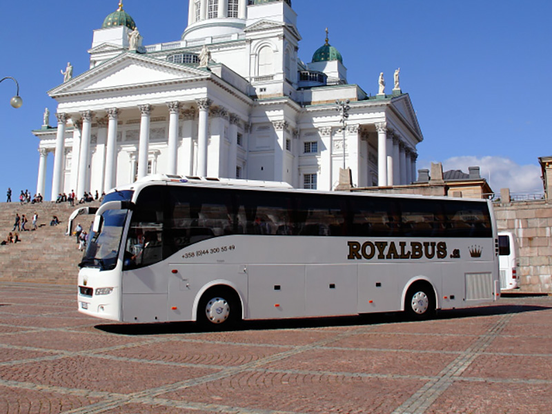 Volvo 9700